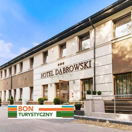 Hotel Dabrowski Освенцим Экстерьер фото